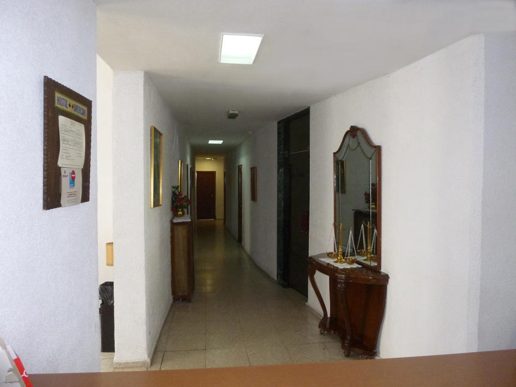 Hostal Americano Madrid Luaran gambar