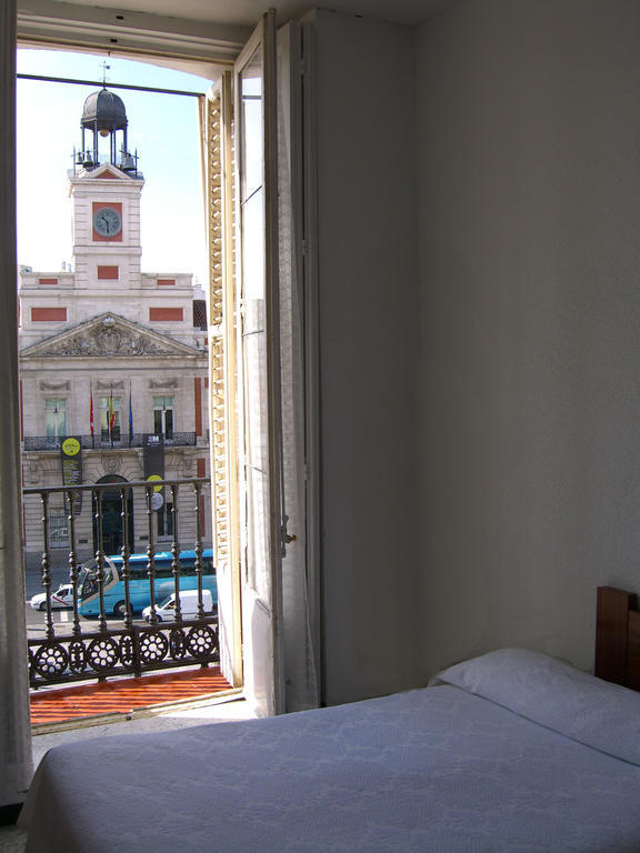 Hostal Americano Madrid Bilik gambar