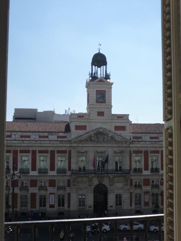 Hostal Americano Madrid Luaran gambar